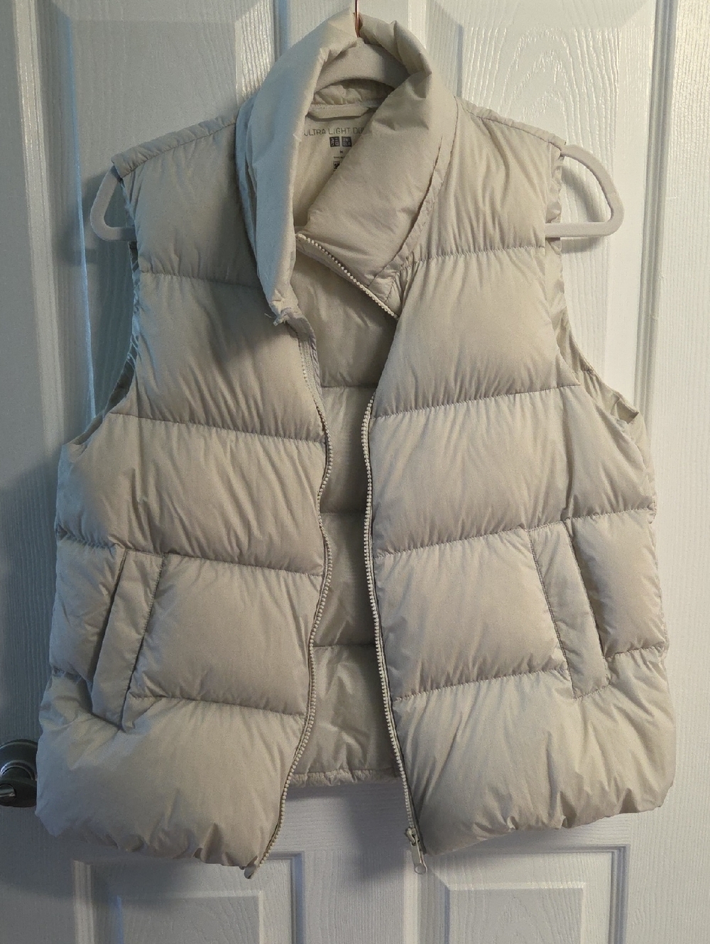 Uniqlo Light Cream Quilted Puffer Vest